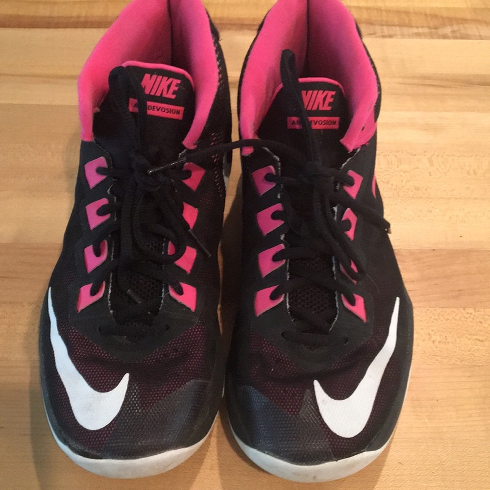 Youth 6.5 Nike high tops.